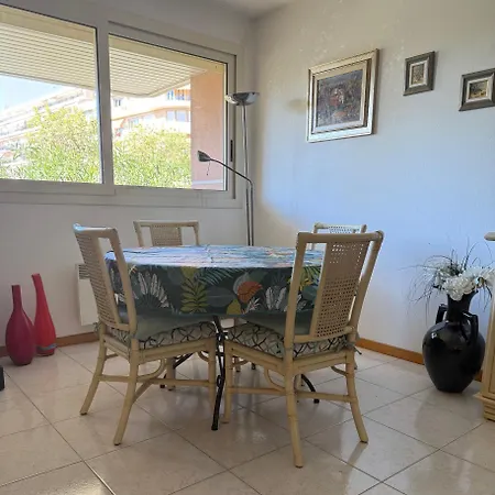 Le Mentonnais - 2p Central, Proche & Gare *